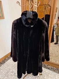 Pelliccia in castoro Pikenz Milano tg. 46