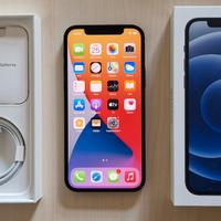 Apple iPhone 12 da 64GB - Nero - Batteria 100%