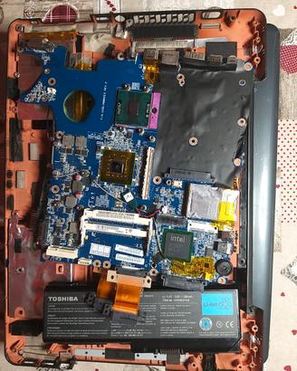 Ricambi Laptop Toshiba Satellite Pro P300 LEGGI BE