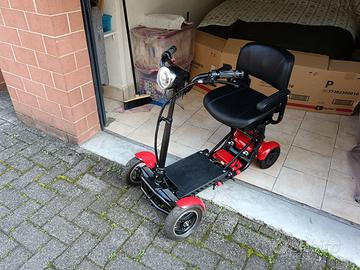 SCOOTER ELETTRICO PIEGHEVOLE TROLLEY S