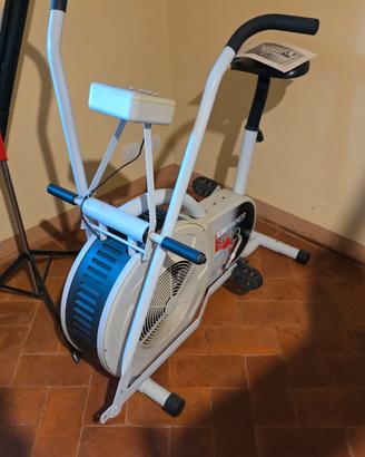 AirTrainer - Cyclette ad aria Total Body