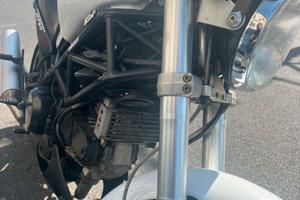 Ducati 750 del 2000