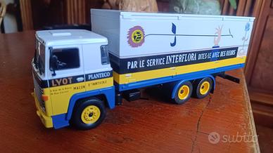 Modellino Camion Scania scala 1/43