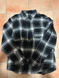 Camicia XXL  a righe bianche e nere Primark