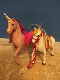 Unicorno e cavallo delle Barbie
