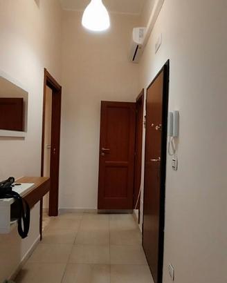 Ampio 4  Vani più accessori - possibilità di Box