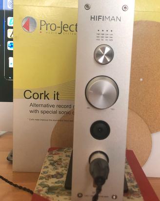 HIFIMAN EF500 DAC R2R e amplificatore per cuffie.