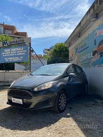 FORD Fiesta 1.5tdci BUSINESS 75cv BLUETOOTH CLIM