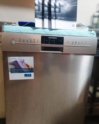 Lavastoviglie Siemens SN26P892EU