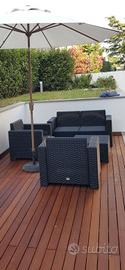 Poltroncine e divanetto da giardino