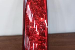 Fanale posteriore sinistro parte superiore Great W