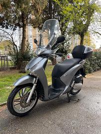 Scooter Honda Sh 150 i