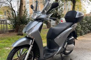 Scooter Honda Sh 150 i