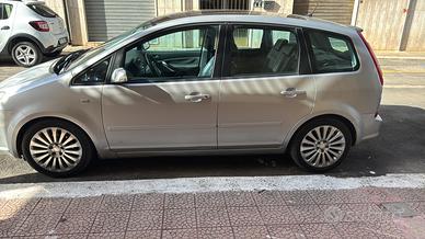 Ford cmax titanium