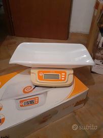 Bilancia per neonati 