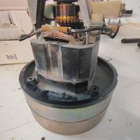 motore aspirapolvere industriale bidone