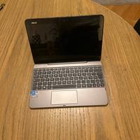 Tablet con tastiera integrata della asus