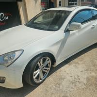 Hyundai Genesis Coupe 2.0 Turbo Sport