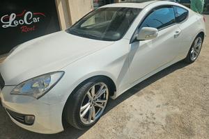 Hyundai Genesis Coupe 2.0 Turbo Sport