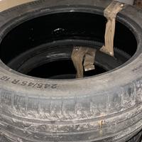Pneumatici\245/45/r18
