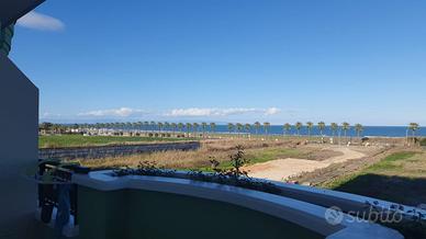 Appartamento arredato vista mare