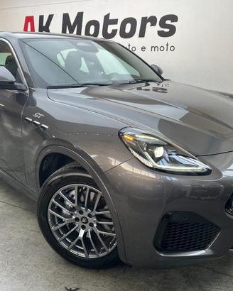 MASERATI Grecale MHEV 300 CV AWD GT