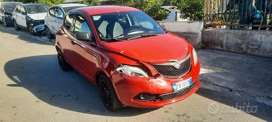 Lancia Ypsilon 1.2 69 CV 5 porte anno 2019