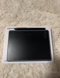 Tavoletta grafica con penna