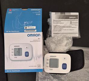 Misuratore pressione del sangue da polso