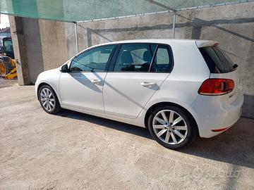 Volkswagen Golf PERFETTA