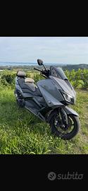 Tmax 530 luxmax