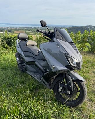 Tmax 530 luxmax