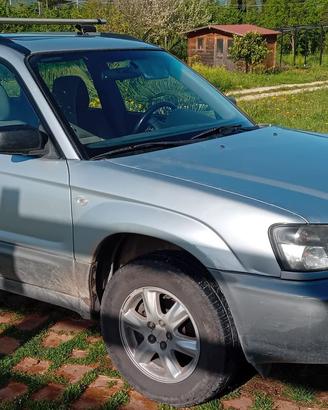 SUBARU FORESTER II SERIE anno 2004