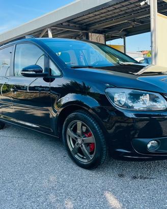 Volkswagen touran 1.6 TDI 7 POSTI