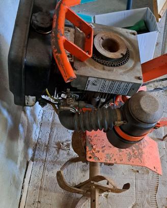 Motozappa e compressore