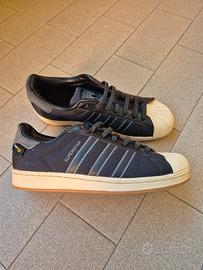 Adidas Superstar Nere e Panna n° 41 e 1/13