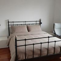 Struttura letto + doghe regolab+ materasso