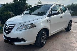 Lancia Ypsilon Elle GPL
