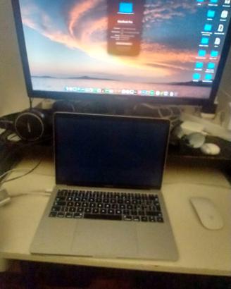 Macbook Pro 13 2017 problema display