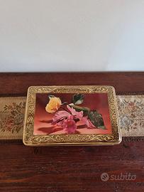 Scatola in latta vintage