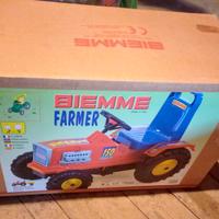 Trattore a pedali Biemme made in Italy giocattolo 
