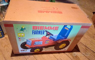 Trattore a pedali Biemme made in Italy giocattolo 