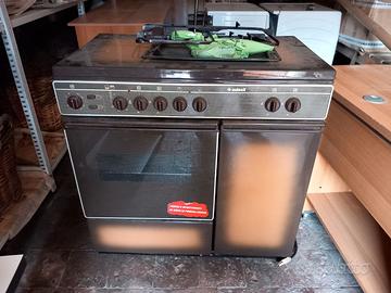 Cucina a gas Indesit