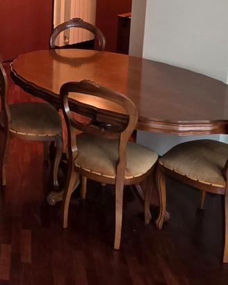 Tavolo in legno 