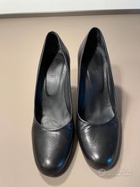Décolleté Bally in pelle nera