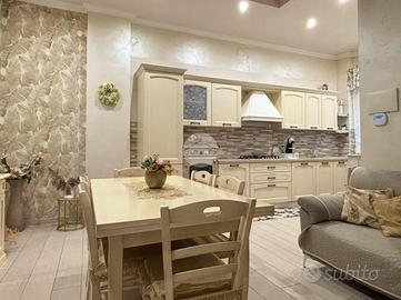 4 LOCALI A MANFREDONIA