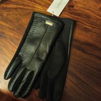 guanti laura Biagiotti spedizione express 