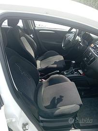 Grande punto 1300 anno 2014 benzina/gpl