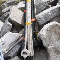 Paletti in plastica per recinzione elettrica x bes