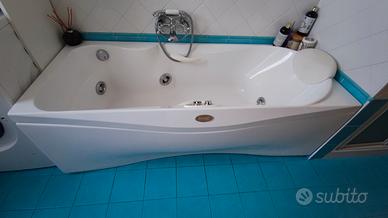 vasca idromassaggio Jacuzzi Spazia 70